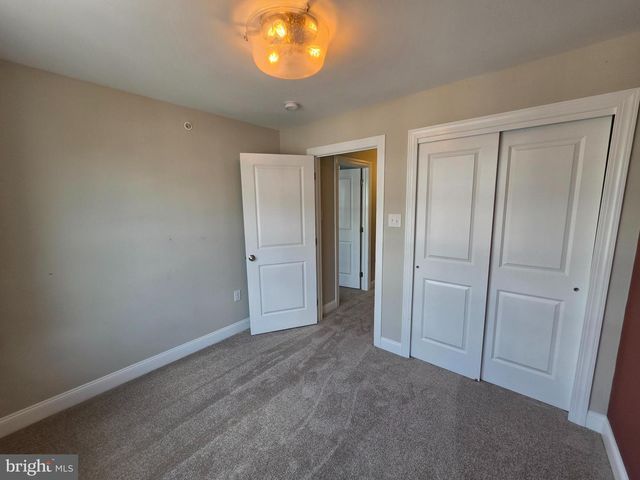 32 N CANNON AVE, Lansdale, PA 19446