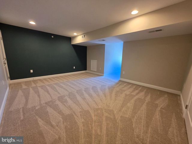 32 N CANNON AVE, Lansdale, PA 19446