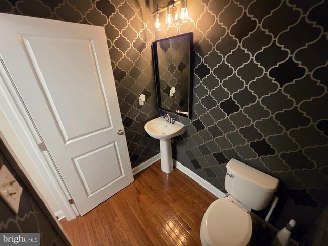 32 N CANNON AVE, Lansdale, PA 19446