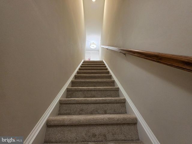 32 N CANNON AVE, Lansdale, PA 19446