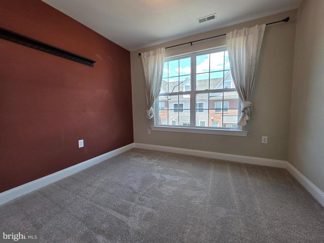 32 N CANNON AVE, Lansdale, PA 19446