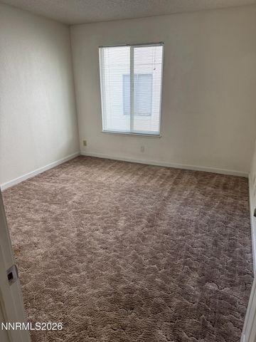 400 S Saliman Road APT 14, Carson City, NV 89701
