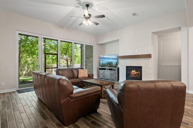 6018 Fairway Shores Lane, Porter, TX 77365