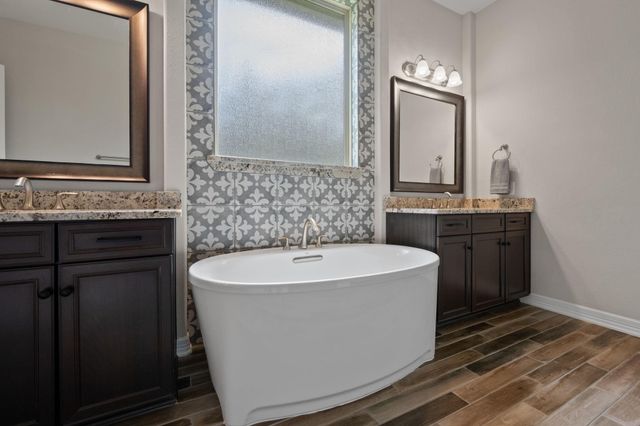 6018 Fairway Shores Lane, Porter, TX 77365