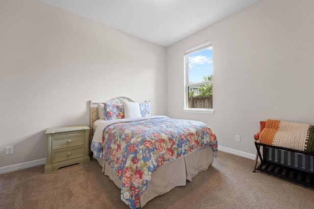 6018 Fairway Shores Lane, Porter, TX 77365