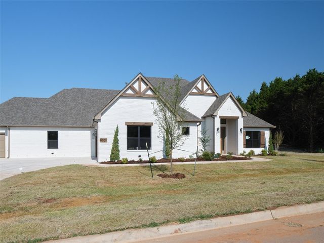 9101 Prairie Farms Drive, Mustang, OK 73064