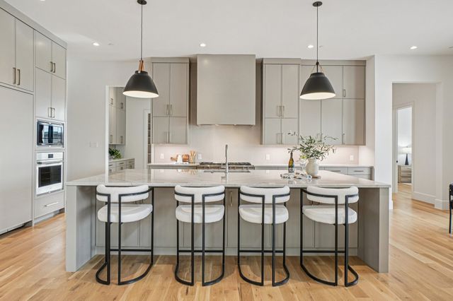 310 Shady Oaks Drive, Southlake, TX 76092