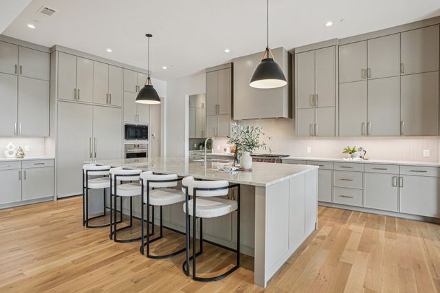 310 Shady Oaks Drive, Southlake, TX 76092