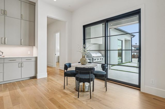 310 Shady Oaks Drive, Southlake, TX 76092