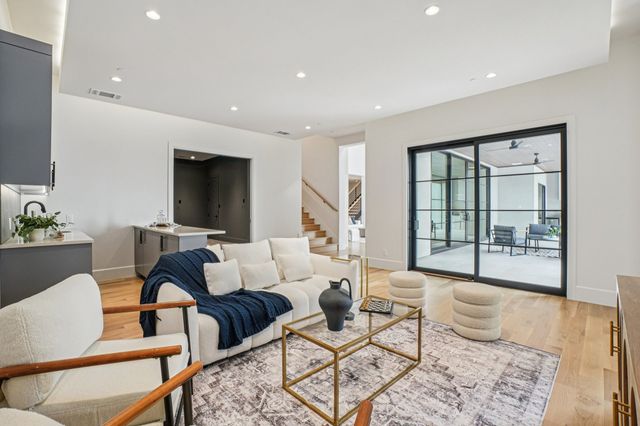 310 Shady Oaks Drive, Southlake, TX 76092