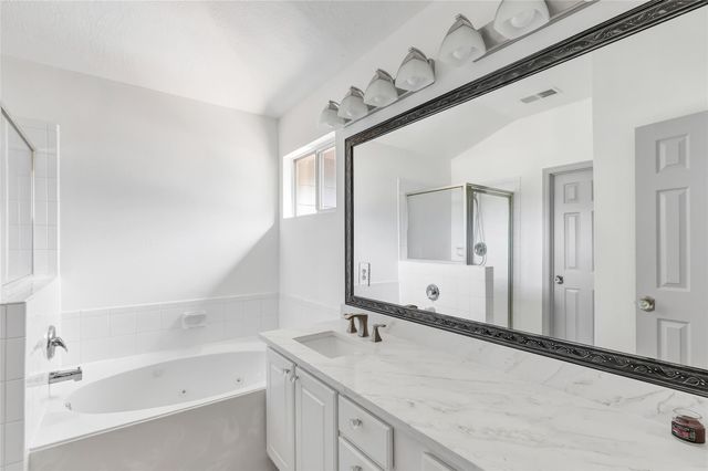 2346 Summit Way Court, Houston, TX 77339