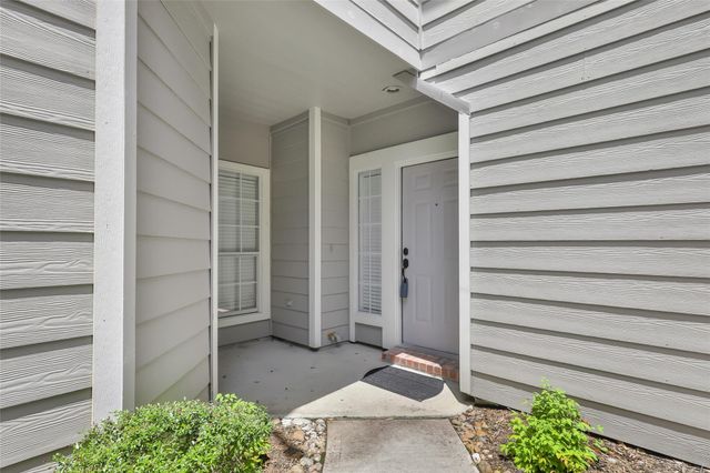 2346 Summit Way Court, Houston, TX 77339