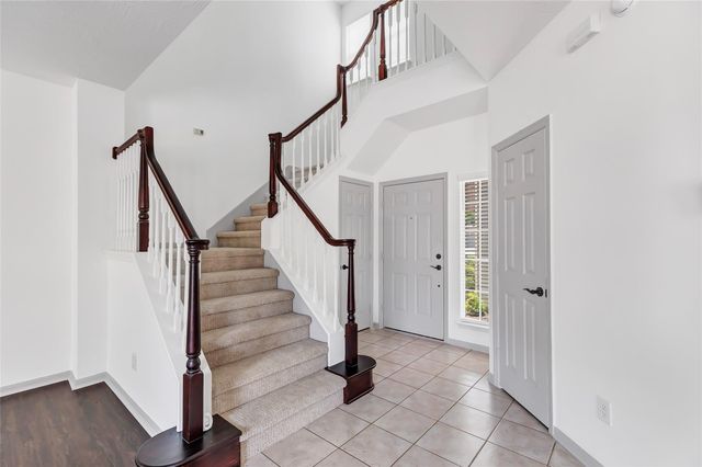 2346 Summit Way Court, Houston, TX 77339