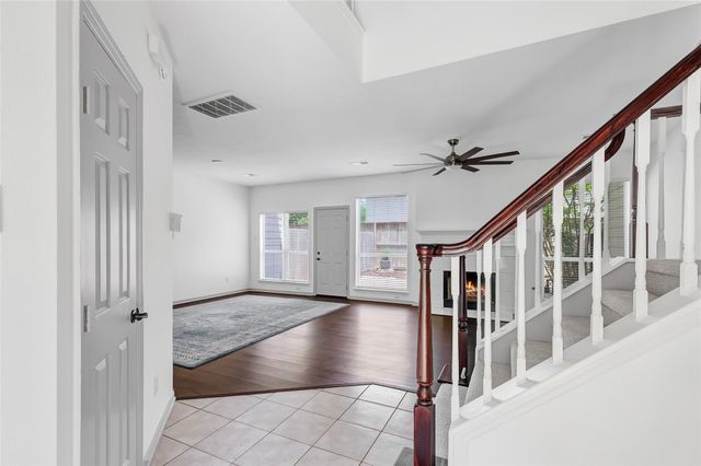 2346 Summit Way Court, Houston, TX 77339