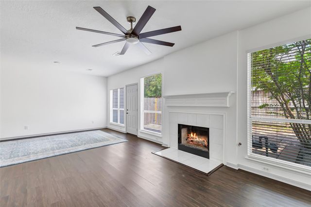 2346 Summit Way Court, Houston, TX 77339