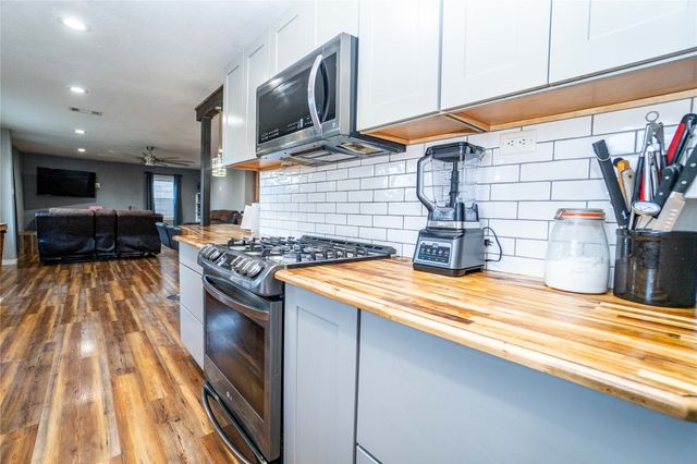 176 Chelsea Drive, Shreveport, LA 71105