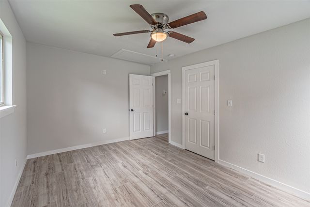 704 N Ray Street, Alvarado, TX 76009