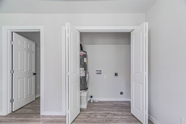 704 N Ray Street, Alvarado, TX 76009