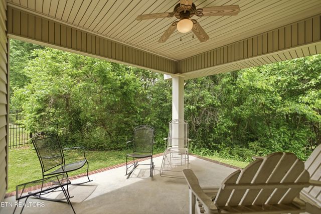 2222 McCampbell Wells Way, Knoxville, TN 37924