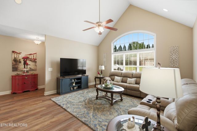 2222 McCampbell Wells Way, Knoxville, TN 37924