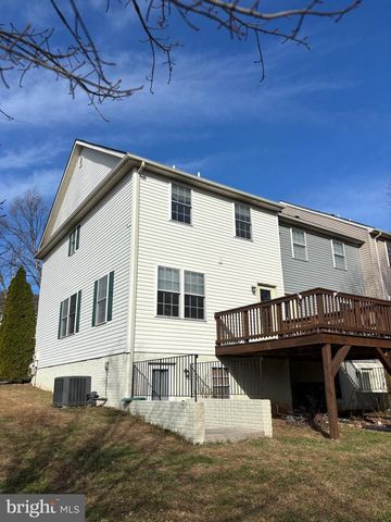 14 EFFIE LN, Martinsburg, WV 25404