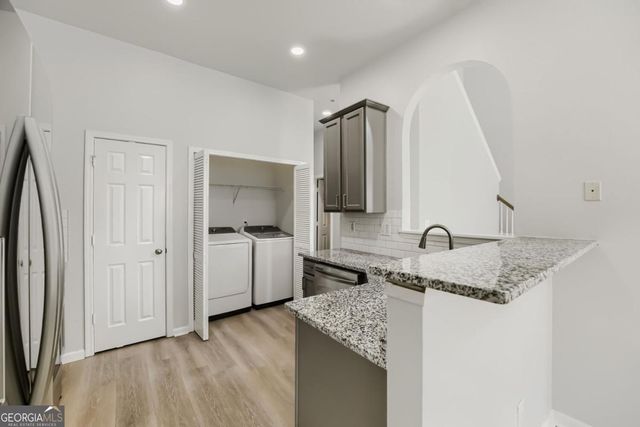 222 Ranier Ct., Canton, GA 30114