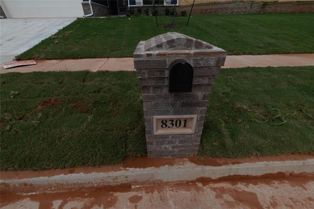 8301 Hazelwood Way, Edmond, OK 73034