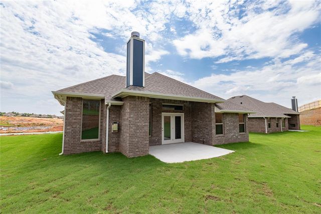 8301 Hazelwood Way, Edmond, OK 73034