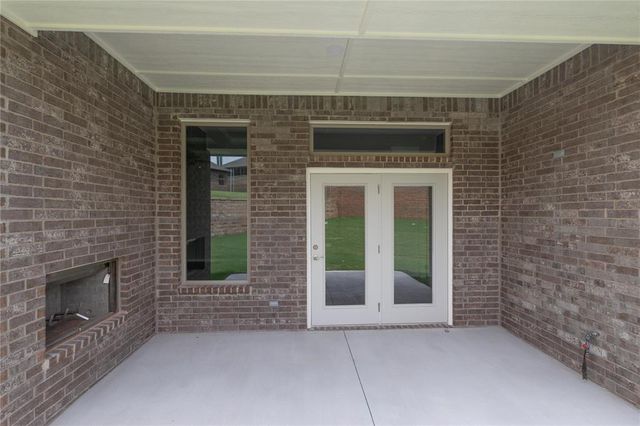 8301 Hazelwood Way, Edmond, OK 73034