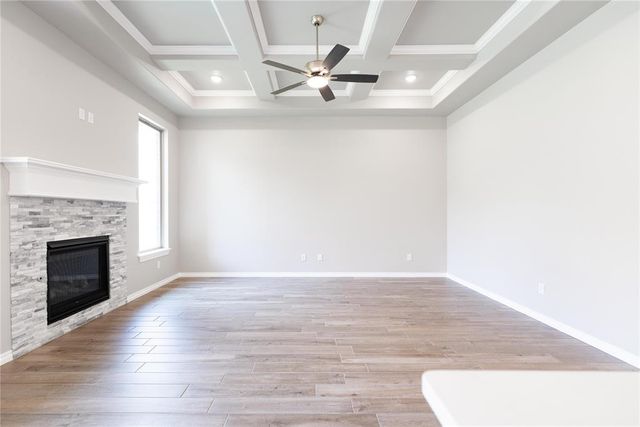 8301 Hazelwood Way, Edmond, OK 73034