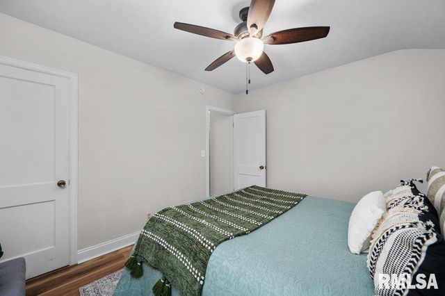 504 19TH Avenue, Rock Island, IL 61201