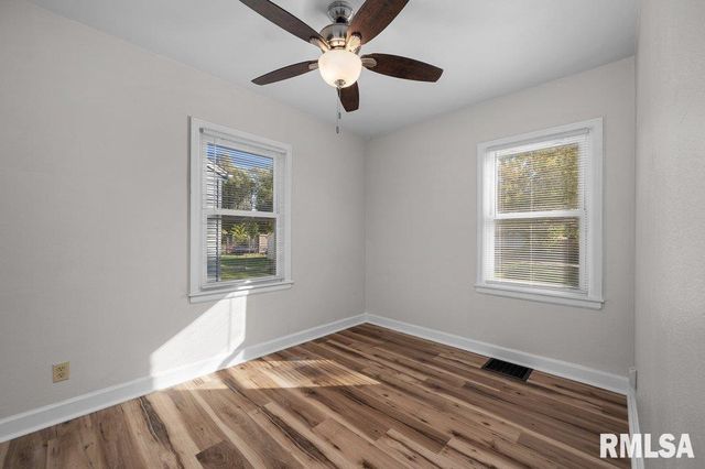 504 19TH Avenue, Rock Island, IL 61201