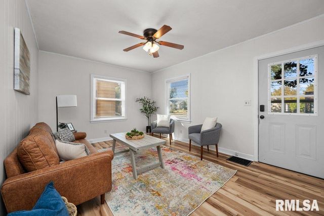 504 19TH Avenue, Rock Island, IL 61201