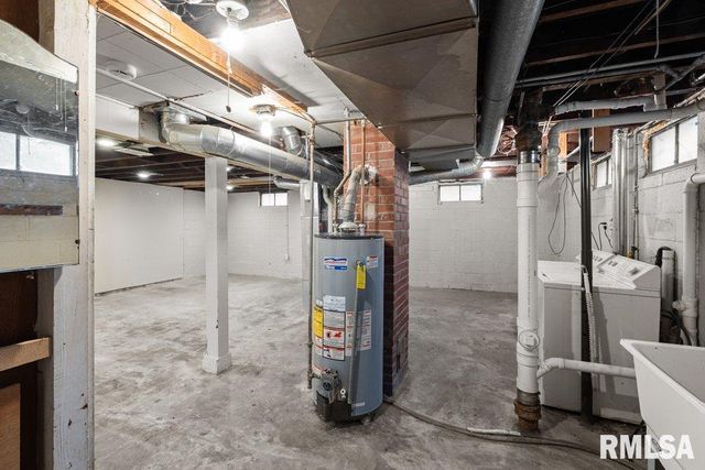 504 19TH Avenue, Rock Island, IL 61201