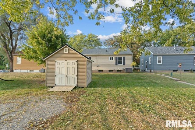 504 19TH Avenue, Rock Island, IL 61201