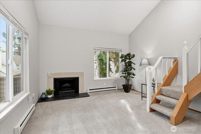 14636 NE 45th Street #C6, Bellevue, WA 98007