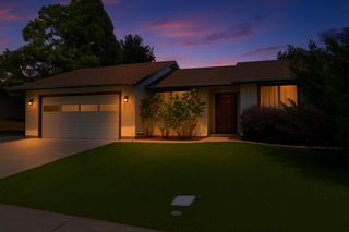904 NW Carol Drive, Grants Pass, OR 97526