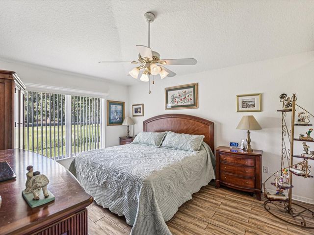 11404 TURTLE DOVE PLACE, New Port Richey, FL 34654