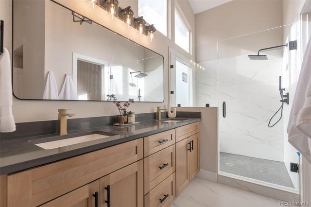 14 Stonehaven Court, Littleton, CO 80130