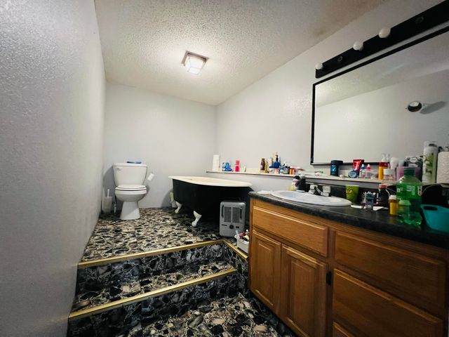 210 Pilot Hill Road, Salem, AR 72576