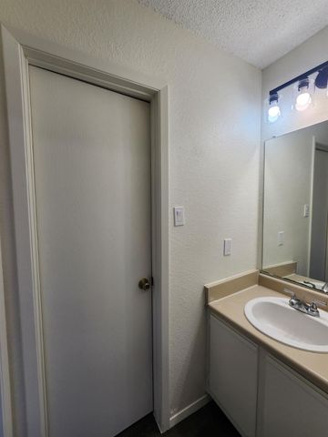 2908 Jadewood CT A, Austin, TX 78748
