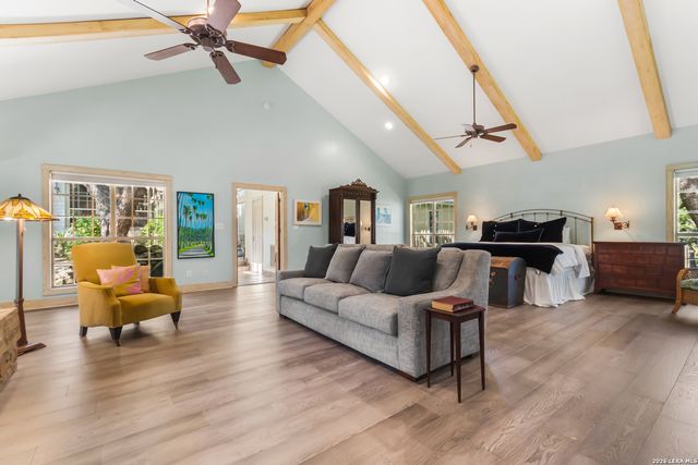 122 WOODLAND RANCH RD, Boerne, TX 78015