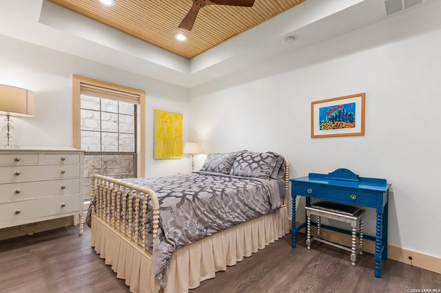 122 WOODLAND RANCH RD, Boerne, TX 78015