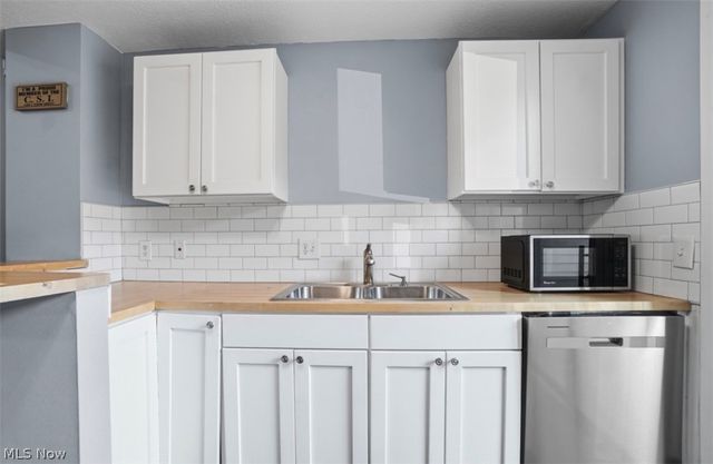 2055 E 36th Street, Cleveland, OH 44115