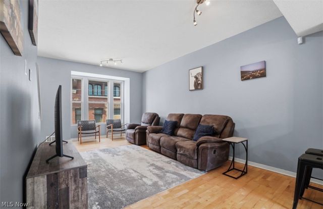 2055 E 36th Street, Cleveland, OH 44115