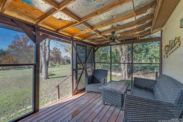 640 Crest Lane, New Braunfels, TX 78130