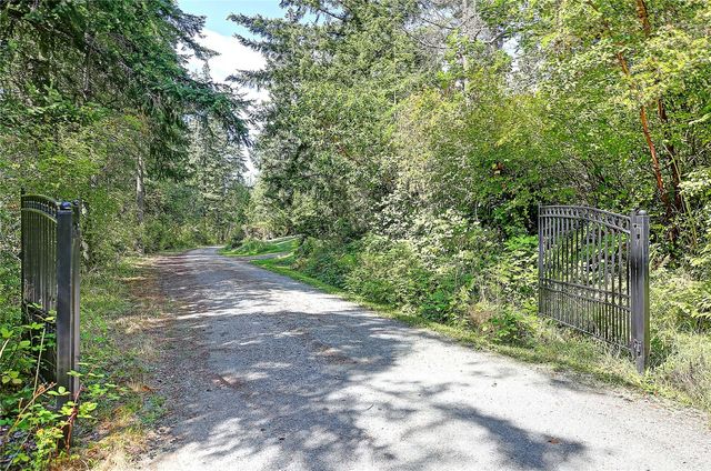 4081 Preserve Drive, Camano Island, WA 98282