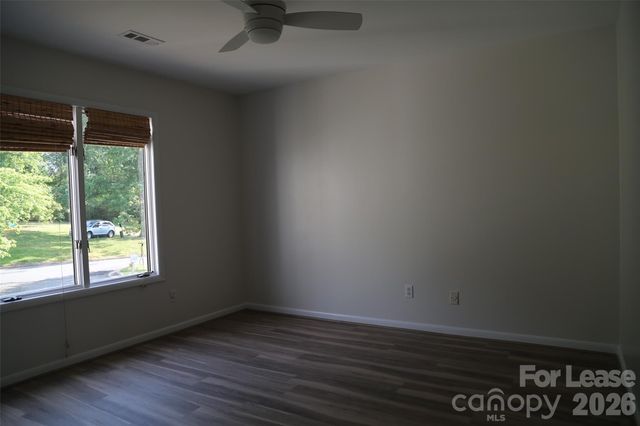 7423 Mariner Cove Drive, Cornelius, NC 28031