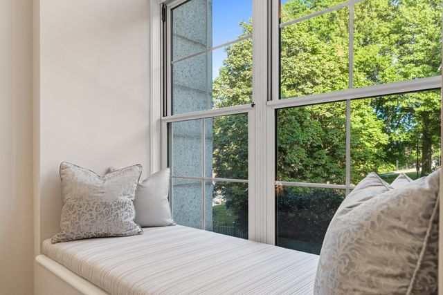 30 Monument Square 207, Boston, MA 02129