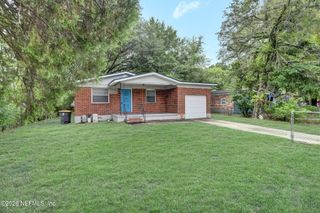 5816 SOUTEL Drive, Jacksonville, FL 32219
